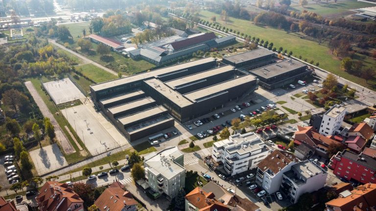 ODGOJNO-OBRAZOVNI KOMPLEKS „KAJZERICA“