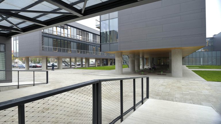 ODGOJNO-OBRAZOVNI KOMPLEKS „KAJZERICA“