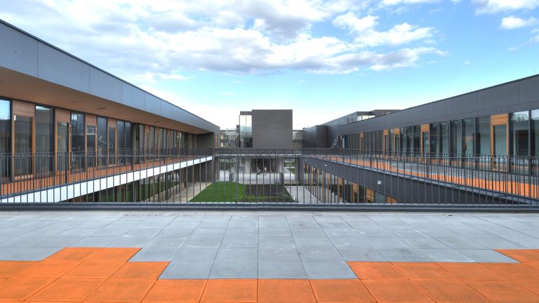 ODGOJNO-OBRAZOVNI KOMPLEKS „KAJZERICA“