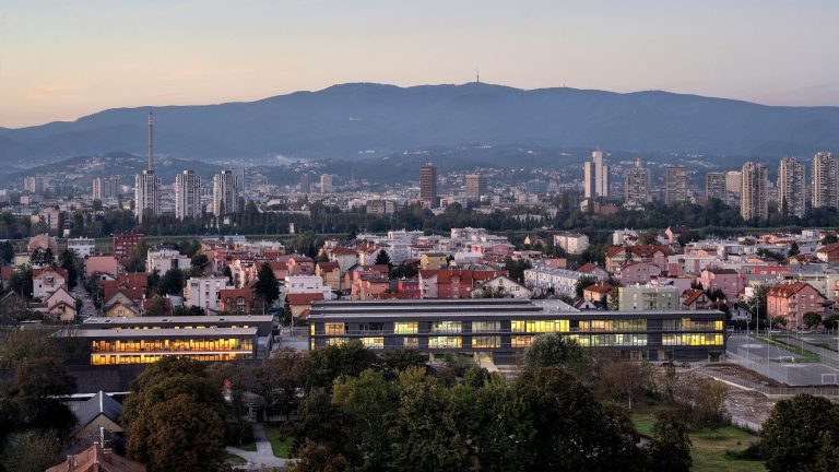 ODGOJNO-OBRAZOVNI KOMPLEKS „KAJZERICA“