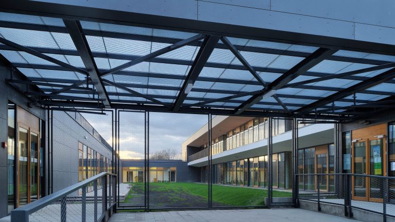 ODGOJNO-OBRAZOVNI KOMPLEKS „KAJZERICA“