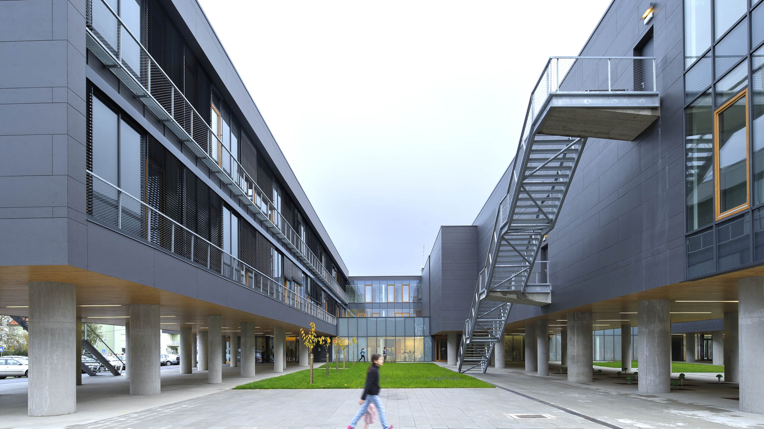 ODGOJNO-OBRAZOVNI KOMPLEKS „KAJZERICA“