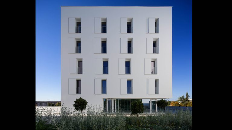 ZADAR MENZA S PAVILJONIMA