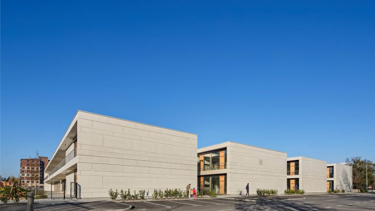 EDUCATIONAL COMPLEX SREDIŠĆE