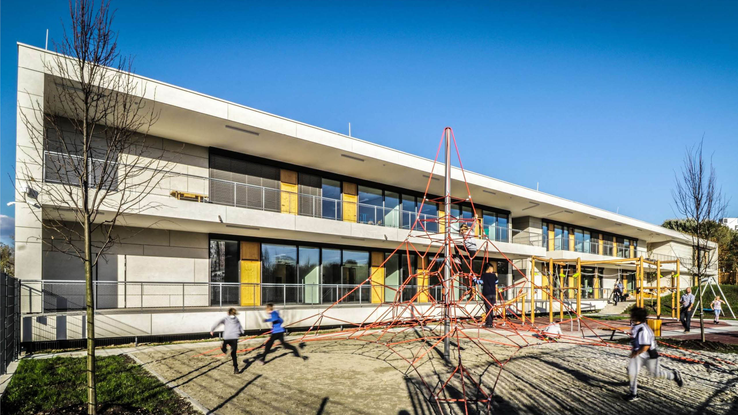 EDUCATIONAL COMPLEX SREDIŠĆE