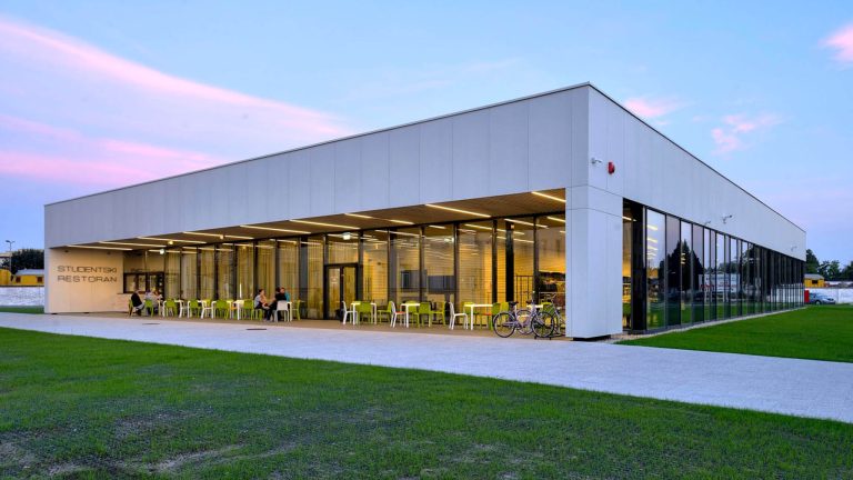 STUDENT DORMITORY AND RESTAURANT VARAŽDIN