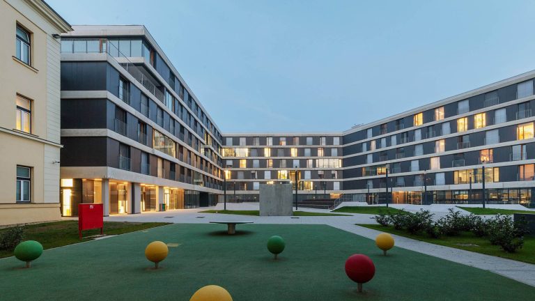 STUDENT DORMITORY AND RESTAURANT VARAŽDIN