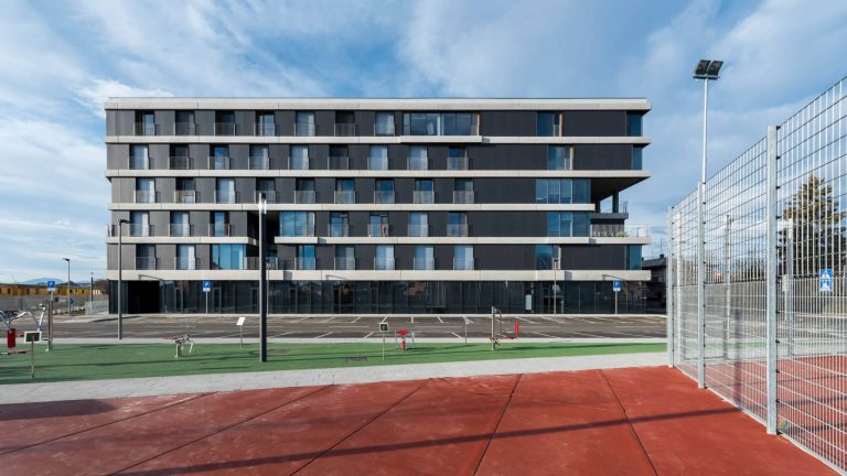 STUDENT DORMITORY AND RESTAURANT VARAŽDIN