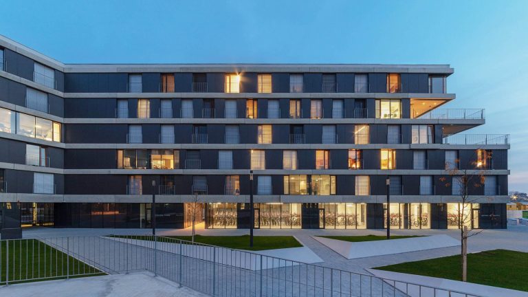 STUDENT DORMITORY AND RESTAURANT VARAŽDIN