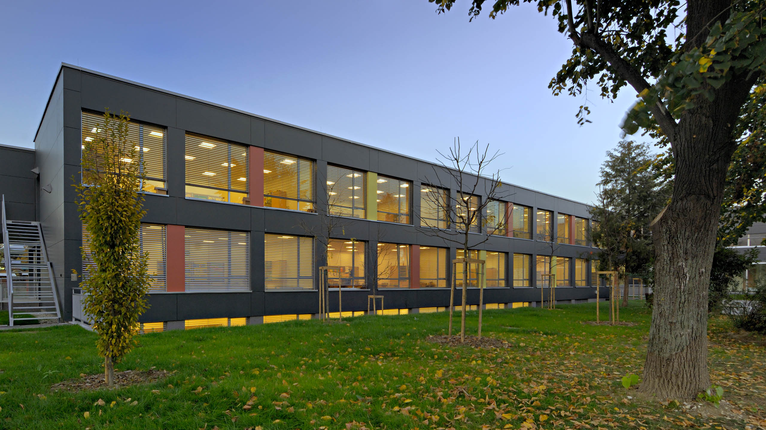 ŠKOLA TITUŠ BREZOVAČKI