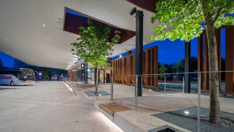 BUS TERMINAL SLAVONSKI BROD