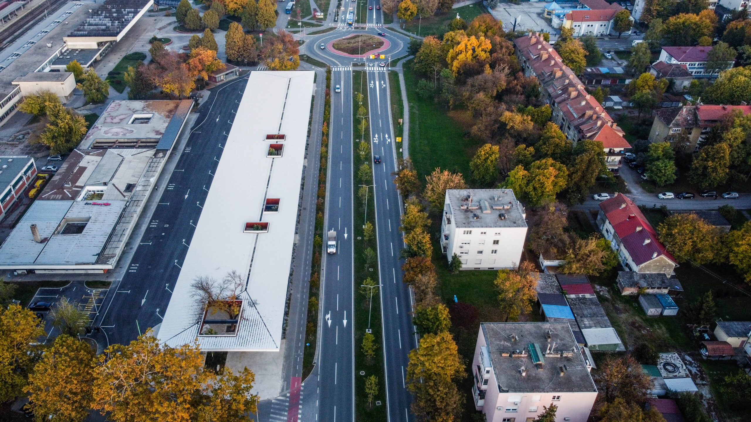 BUS TERMINAL SLAVONSKI BROD